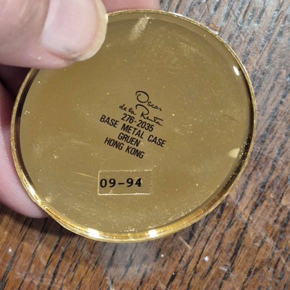 Oscar De La Renta Pocket Watch - Picture 11 of 12